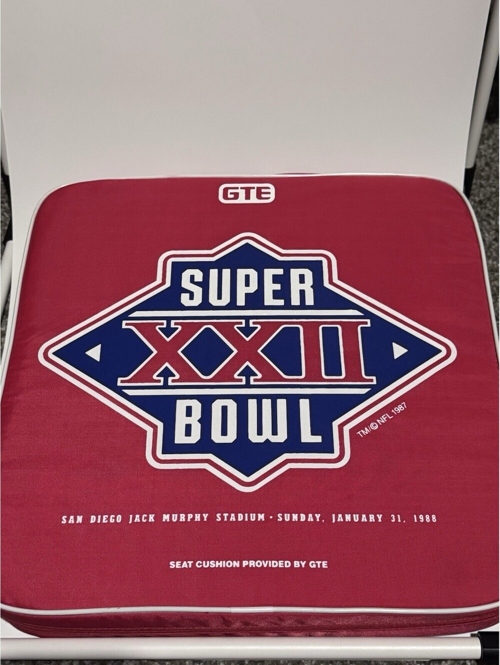 Super Bowl XXII San Diego Jack Murphy Stadium 1988 Logo Seat Pad GTE